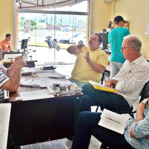 O Secretário De Agricultura E Meio Ambiente De Morretes, Fausto Ariel Simão, Recebeu Os Representantes Do PDS Litoral.