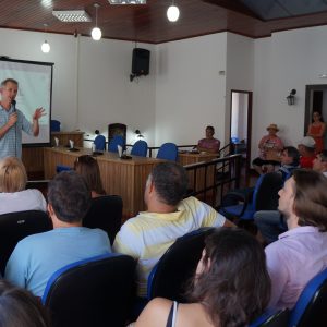 O Mediador Do PDS_Litoral, Mauricio Maas, Explica Detalhes Do Plano Para A População De Antonina.