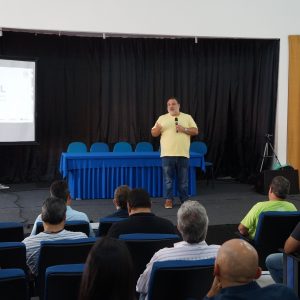 O Mediador Do PDS_Litoral, Pedro Strozenberg, Apresenta Os Detalhes Do Plano Em Pontal Do Paraná.