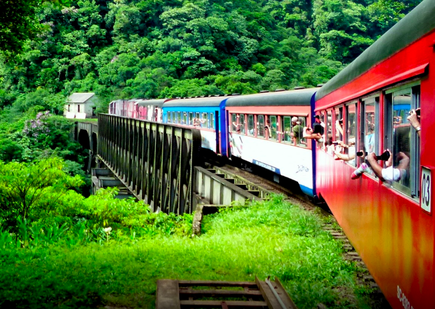 NOVAS AÇÕES PARA VOLTA DO TREM DE PASSAGEIROS A PARANGUÁ